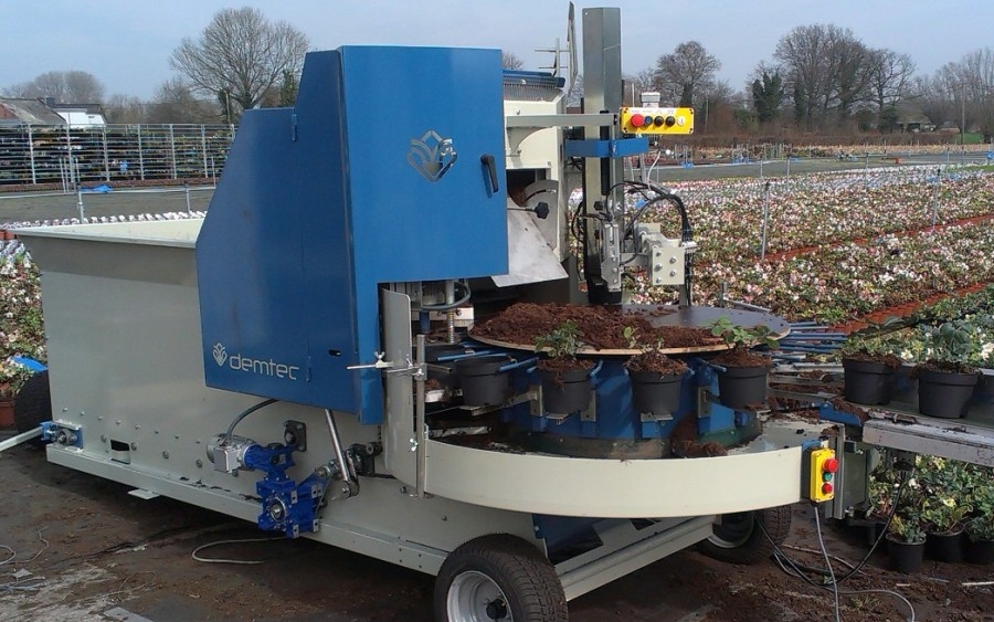 Potting machines